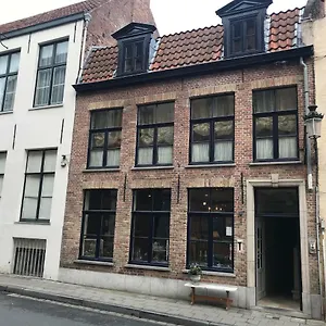  Apartment Dijver - Serene Escape In The Heart Of Historic Belgien